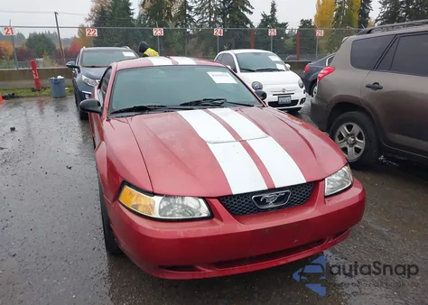 2003 Ford Mustang из США, поврежденный, VIN 1FAFP404X3F394288